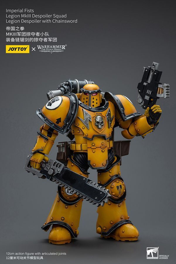 Фигурка из игры Warhammer 40k, Имперские Кулаки, Разоритель Легиона с цепным мечом, JOYTOY, подвижная, 12,5 см (WHR 0013)