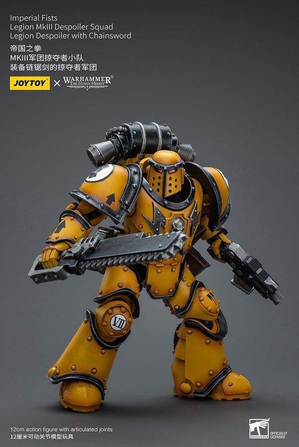 Фигурка из игры Warhammer 40k, Имперские Кулаки, Разоритель Легиона с цепным мечом, JOYTOY, подвижная, 12,5 см (WHR 0013)
