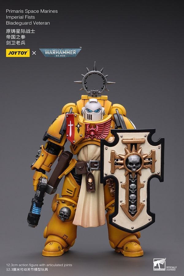 Фигурка из игры Warhammer 40k, Ветеран клинковой стражи Имперских Кулаков, JOYTOY, подвижная, 12,3 см (WHR 0024)