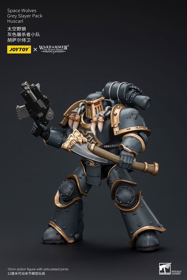 Фигурка из игры Warhammer 40k, Космические Волки Серый убийца Хускарл, JOYTOY, подвижная, 12 см (WHR 0114)