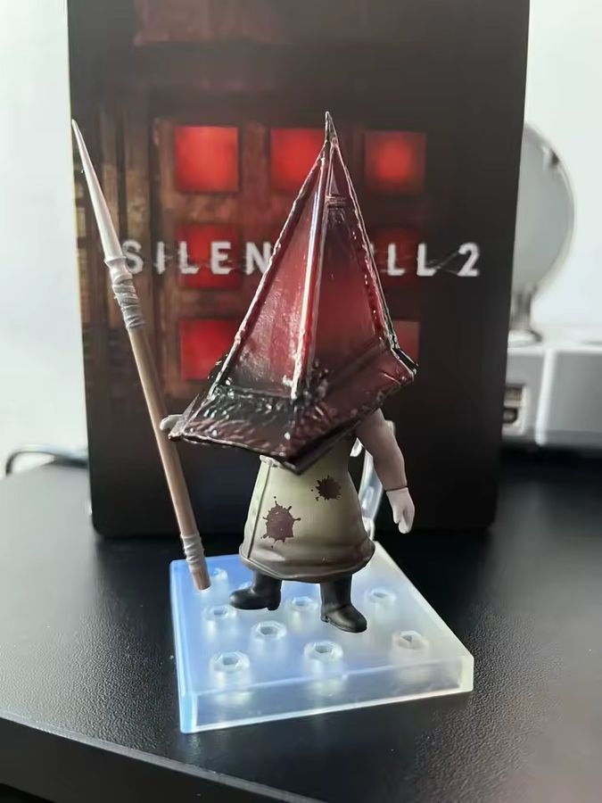 Фігурка нендороїд із гри Silent Hill Пірамідоголовий 2572, рухома, 11 см (SHI 0001)