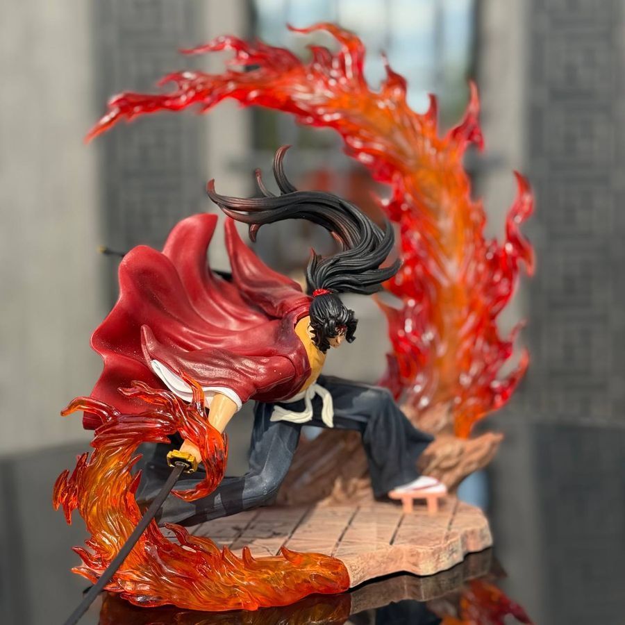 Аниме фигурка Demon Slayer Клинок рассекающий демонов Tsugikuni Yoriichi, Ериичи Цугикуни, с подсветкой, 22 см (BDD 0121)