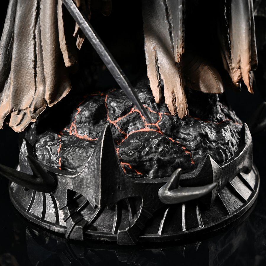 Фигурка из The Lord of the Rings Властелин Колец, назгул Witch-King Of Angmar Король-чародей Ангмара, 27 см (LOTR 0001)