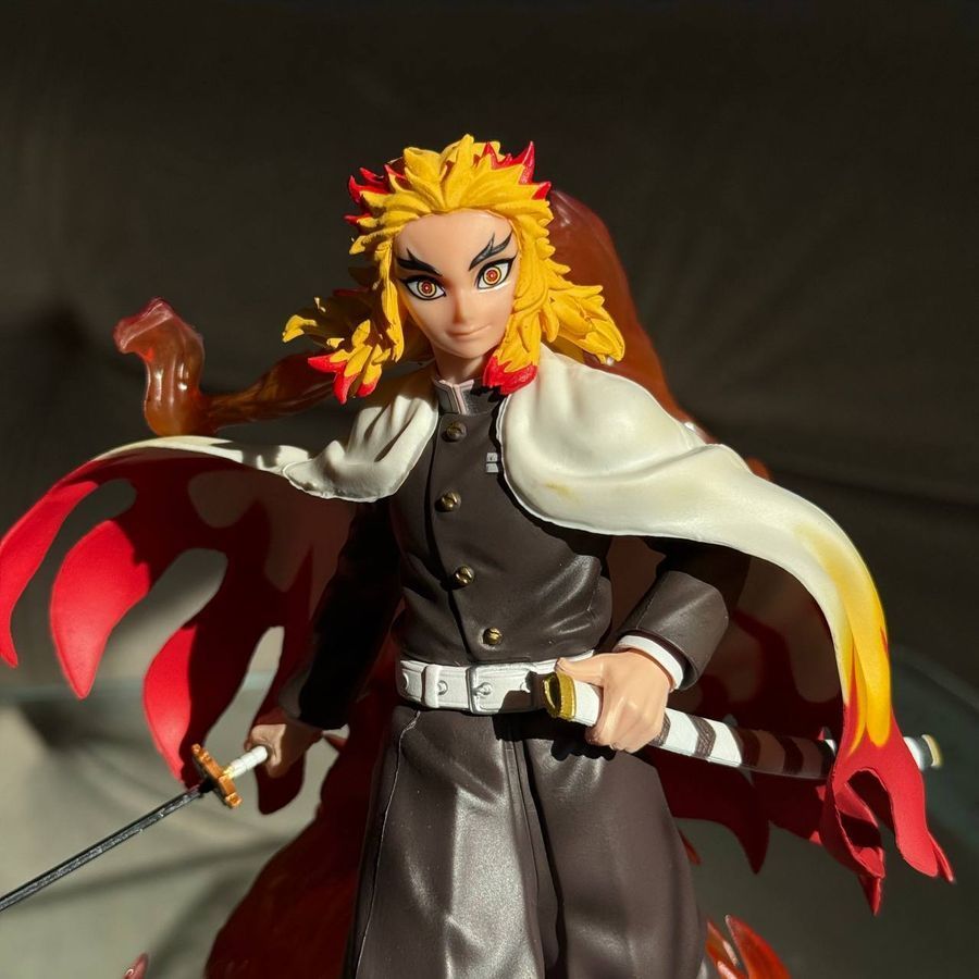 Аніме фігурка Клинок розсікаючий демонів Demon Slayer Rengoku Kyoujurou Ренгоку Кьодзюро, 20 см (BDD 0081)