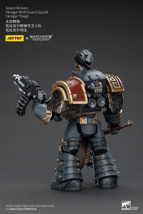 Фигурка из игры Warhammer 40k, Космические Волки Отряд Волчьей Стражи Варагир Тегн, JOYTOY, подвижная, 13,6 см (WHR 0119)