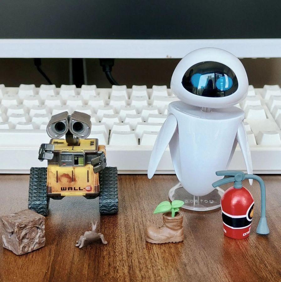Фігурка з мультфільму WALL-E Валлі та Єва, рухома, 10 см (WAL 0001)