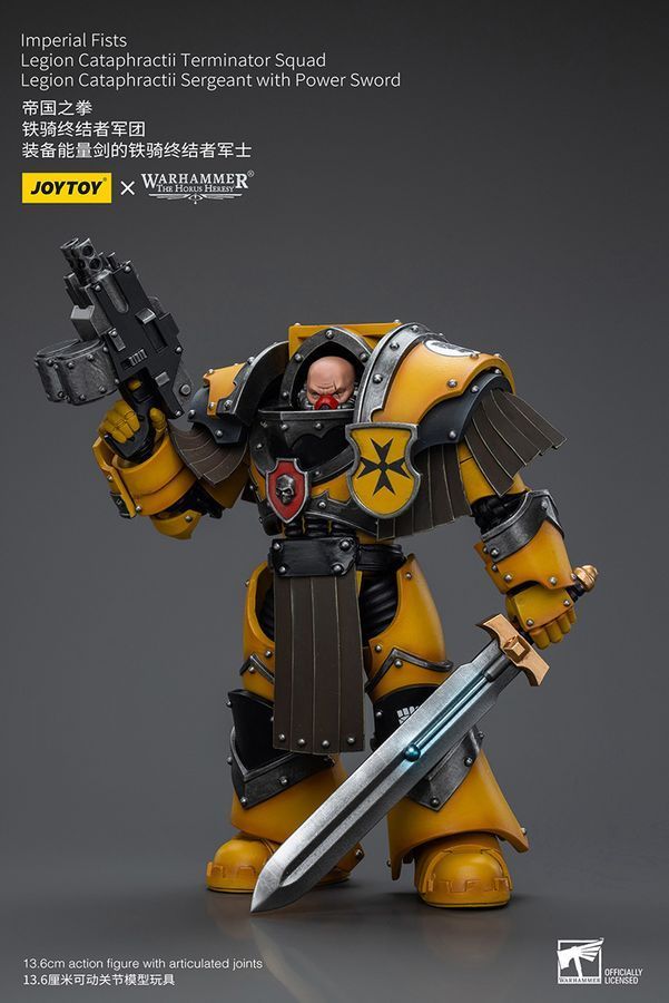 Фигурка из игры Warhammer 40k, Имперские Кулаки Сержант Легиона Катафрактии с силовым мечом, JOYTOY, подвижная, 13,6 см (WHR 0074)