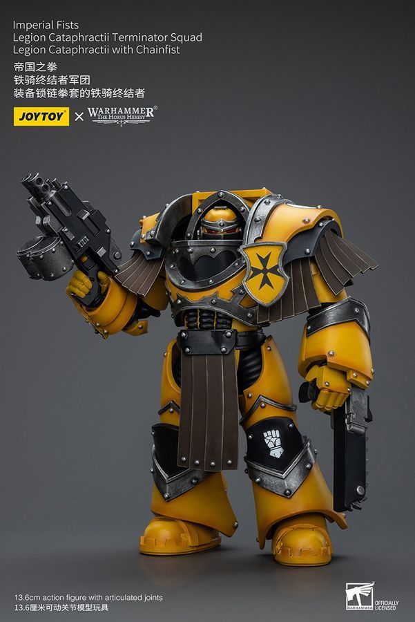 Фигурка из игры Warhammer 40k, Имперские Кулаки Сержант Легиона Катафрактии с Цепным кулаком, JOYTOY, подвижная, 13,6 см (WHR 0076)