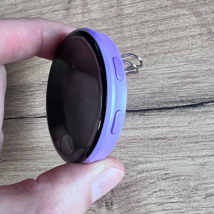 Электронный значок бейдж, фиолетовый, 50 мм, экран 42 мм (E87PURPLE)