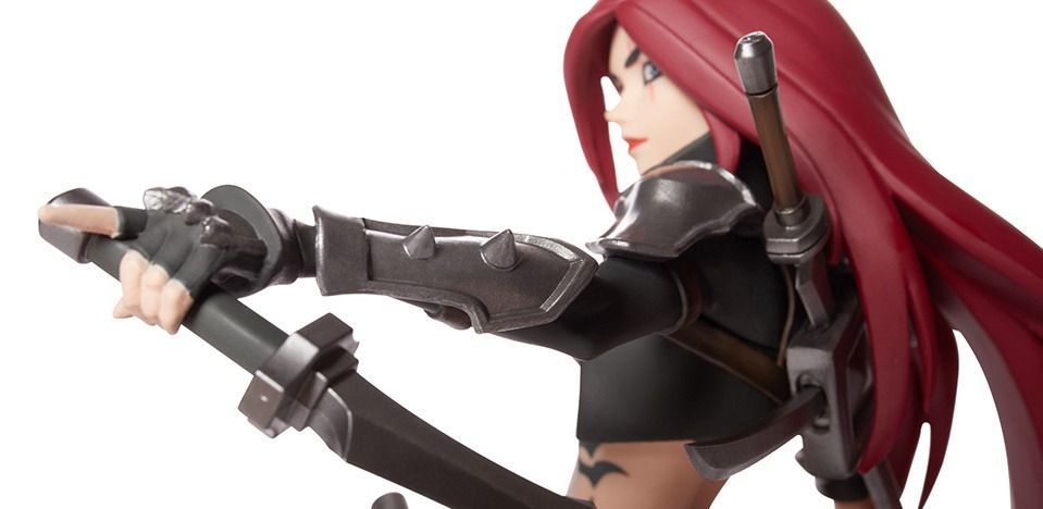Фигурка из игры League of Legends от Riot Games Лига легенд Katarina Катарина, 24 см (LOL 0019)