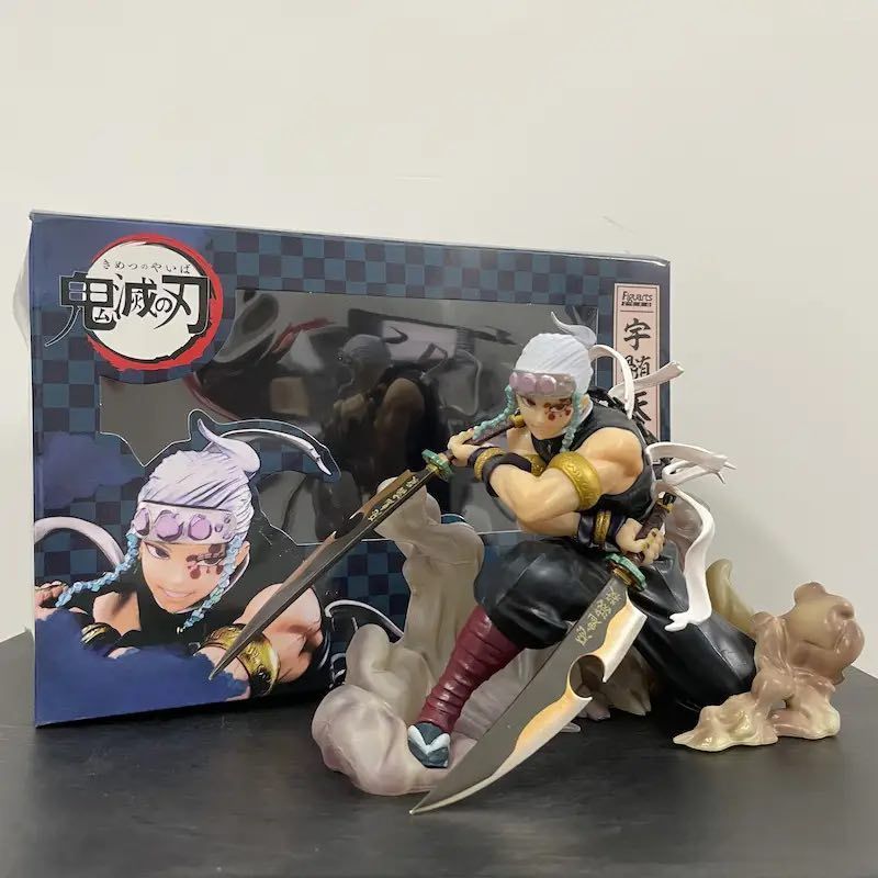 Аниме фигурка Demon Slayer Клинок рассекающий демонов Uzui Tengen, Тенген Узуй, 11 см (BDD 0046)