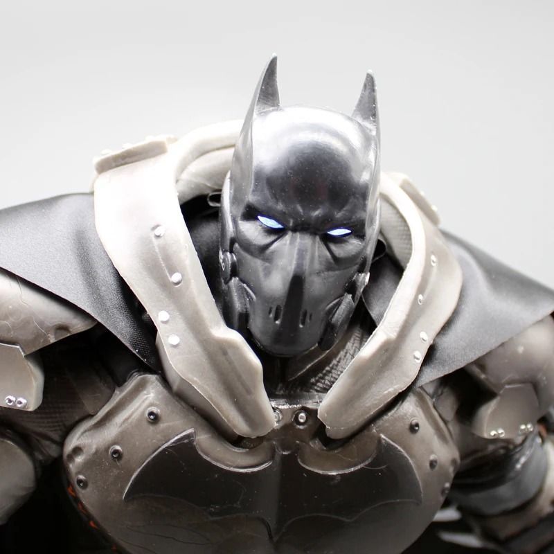 Фігурка Batman Бетмен, не рухлива + змінна голова, з підсвічуванням, 44см (BM 0007)