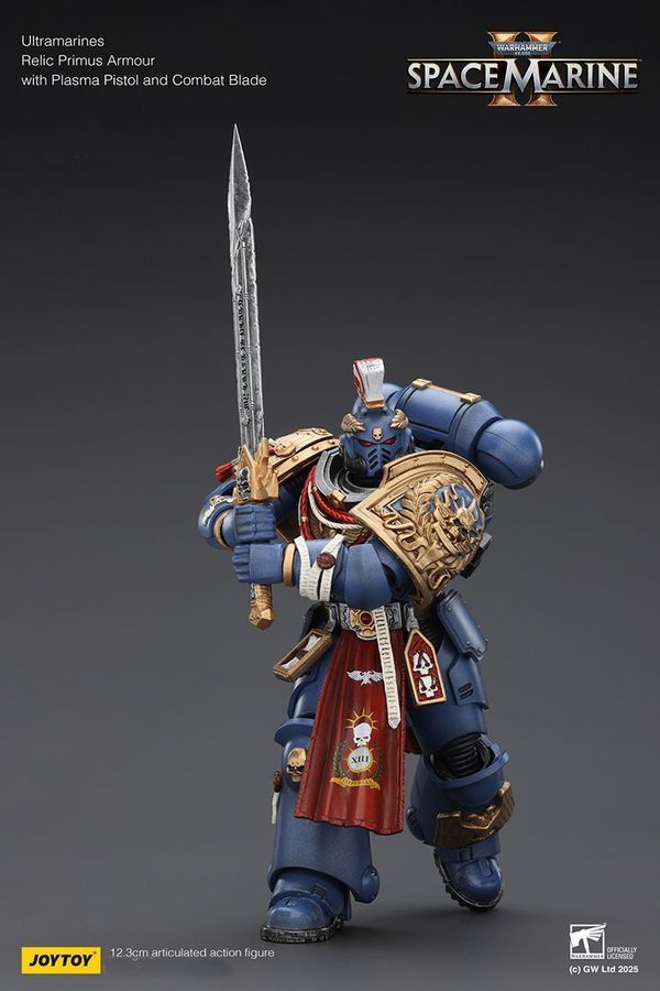 Фигурка из игры Warhammer 40k, Ультрамарин в Тяжелой реликвийной броне Примус с силовым мечем, JOYTOY, подвижная, 12,3 см (WHR 0169)
