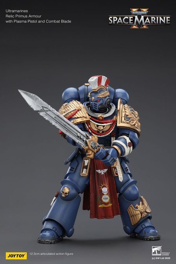 Фигурка из игры Warhammer 40k, Ультрамарин в Тяжелой реликвийной броне Примус с силовым мечем, JOYTOY, подвижная, 12,3 см (WHR 0169)