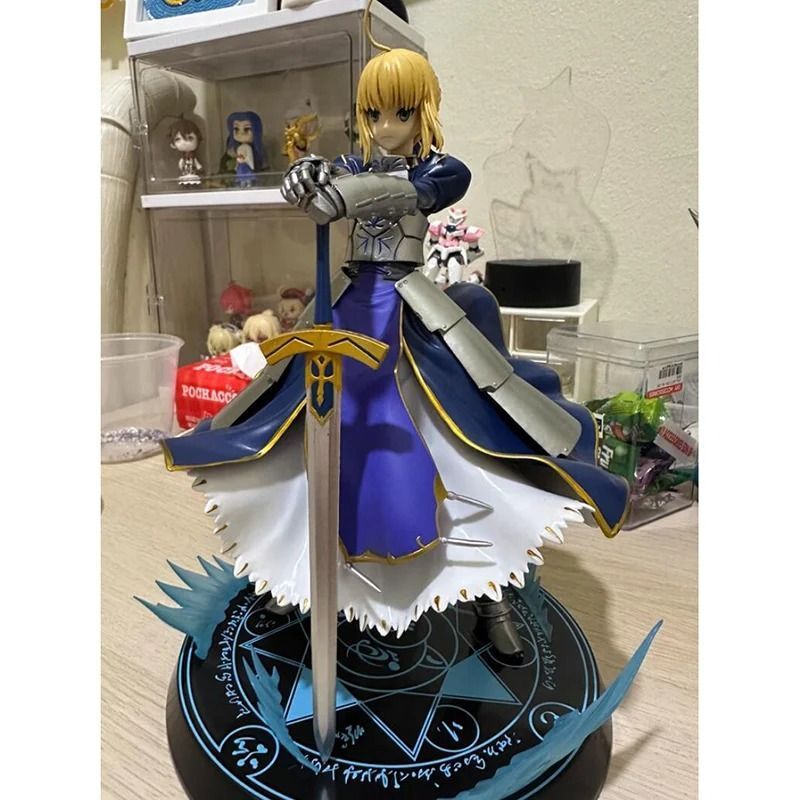 Аниме фигурка Fate Stay Night Saber Arthur King, Сэйбер Король Артур, 26 см (FSN 0006)