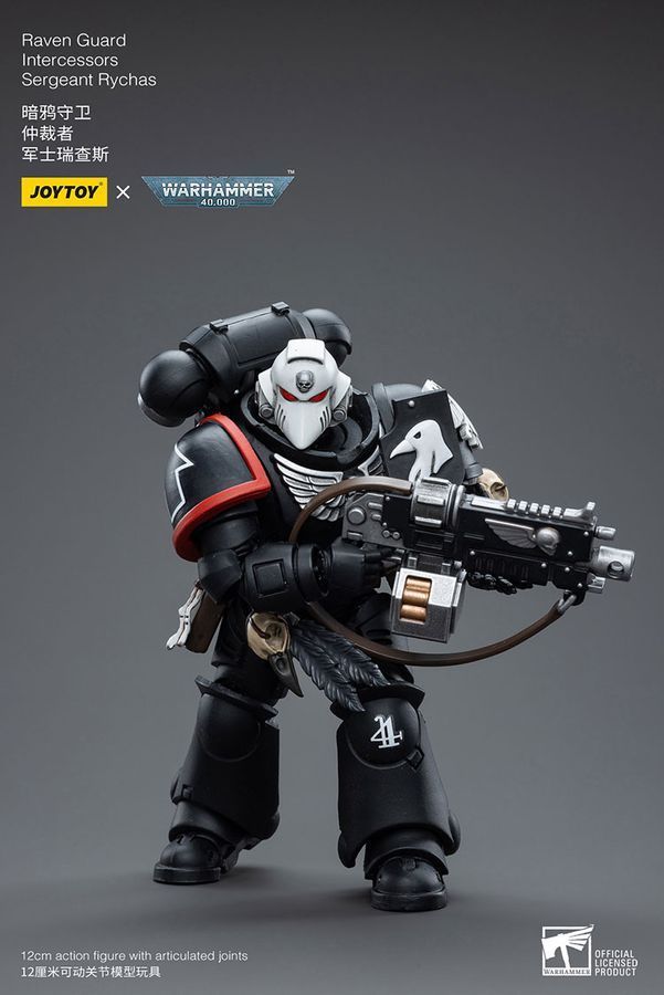 Фигурка из игры Warhammer 40k, Заступники Гвардии Ворона, сержант Ричас, JOYTOY, подвижная, 12 см (WHR 0048)