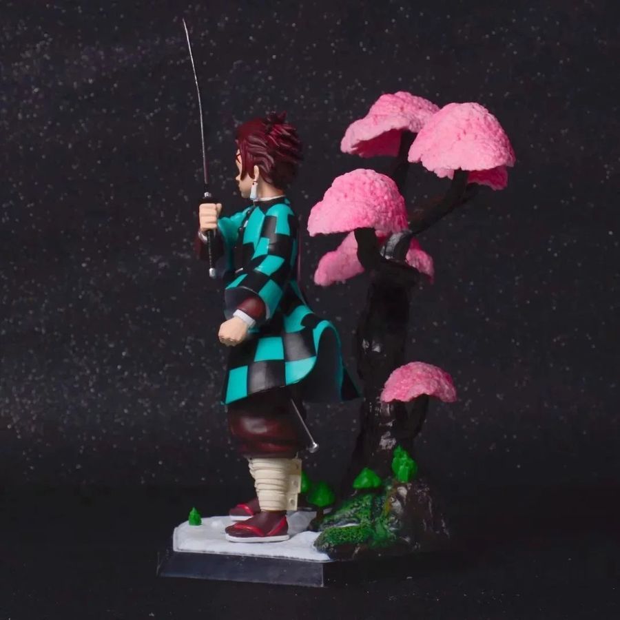 Аниме фигурка Клинок рассекающий демонов, Demon Slayer Tanjiro, Танджиро возле сакуры, 19 см (BDD 0140)