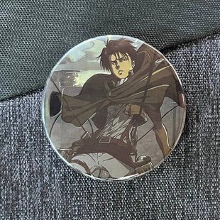 Значок аниме Атака титанов Attack on Titan, диаметр 58 мм (ZNAT 0003)