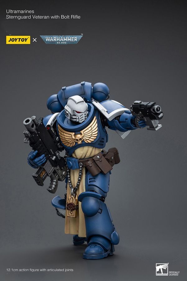 Фигурка из игры Warhammer 40k, Ветеран кормовой гвардии Ультрамаринов с Болтовой винтовкой, JOYTOY, подвижная, 12,1 см (WHR 0176)