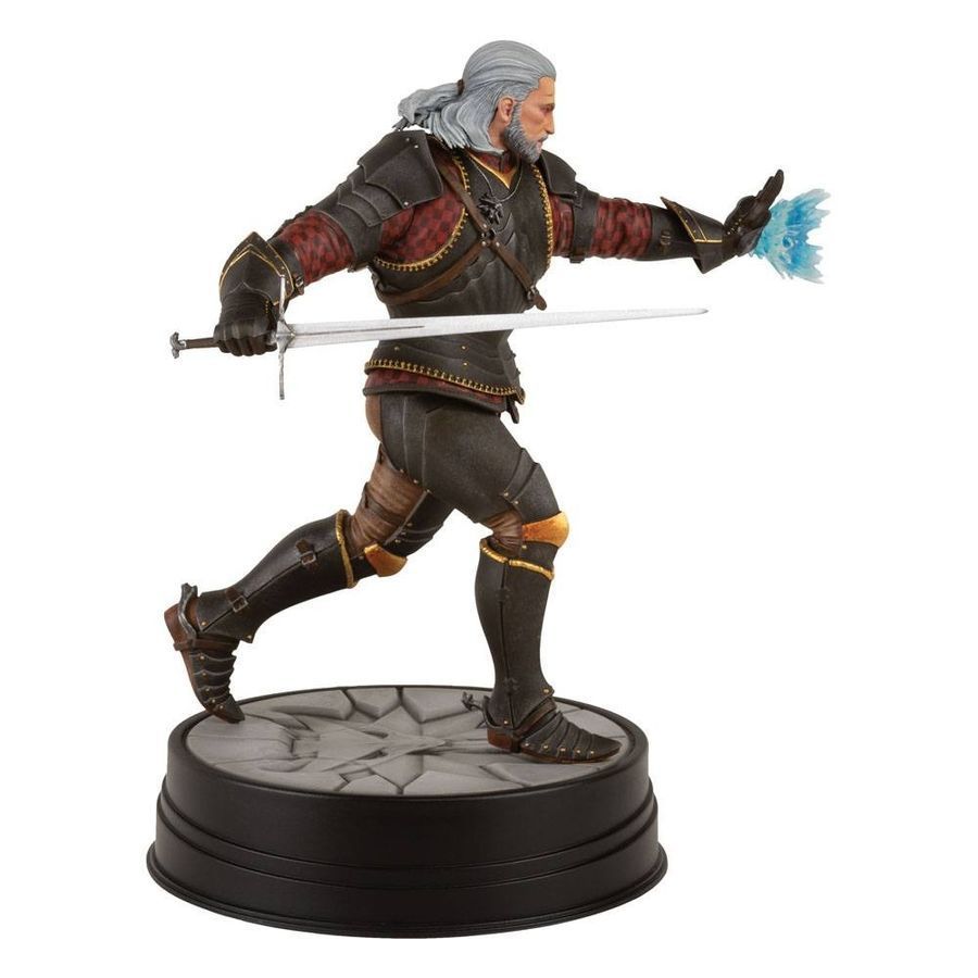 Фигурка от студии Dark Horse The Witcher 3: Wild Hunt - Geralt Toussaint Tourney Armor, Ведьмак Геральт в Турнирных доспехах из Туссента, 25 см (TW 0006)