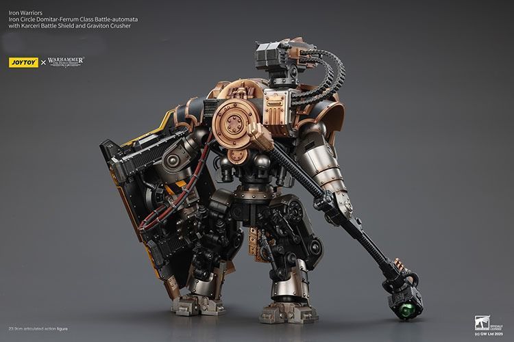Фигурка из игры Warhammer 40k, Железные Воины, Боевой автоматический класс &laquo;Домитар-Феррум&raquo;, JOYTOY, подвижная, 23,9 см (WHR 0197)