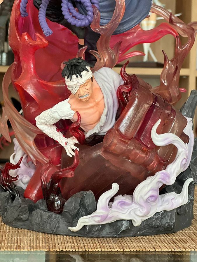 Аниме фигурка Naruto Наруто Sasuke Uchiha Саске Учиха, большая скульптура с подсветкой, 40 см (NAR 0086)