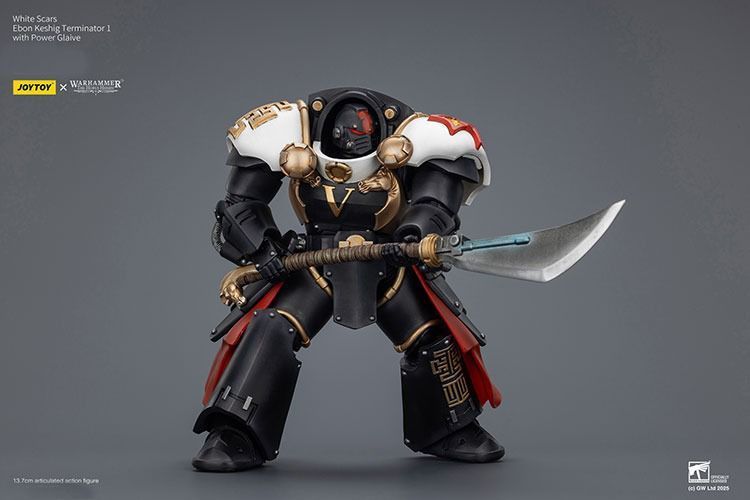 Фігурка з гри Warhammer 40k, Загін термінаторів Білих Шрамів Ебон Кешіг 1 з силовою глефою, JOYTOY, рухома, 13,7 см (WHR 0182)