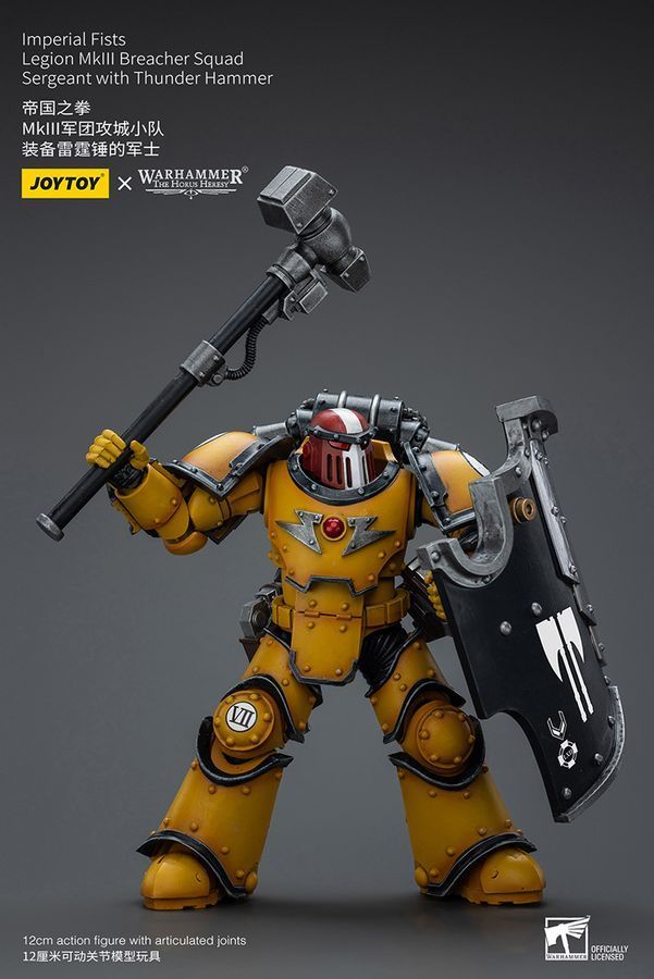 Фигурка из игры Warhammer 40k, Имперские Кулаки, Сержант с громовым молотом, JOYTOY, подвижная, 12,5 см (WHR 0009)