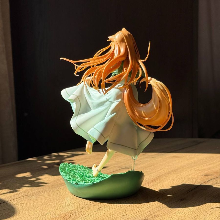 Аниме фигурка Spice and Wolf, Волчица и пряности Holo, Холо с фруктами, 25 см (SW 0005)