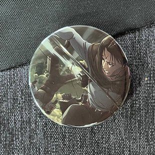 Значок аниме Атака титанов Attack on Titan, диаметр 58 мм (ZNAT 0014)
