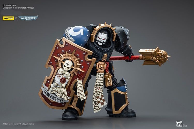 Фігурка з гри Warhammer 40k, Капелан Ультрамаринів у термінаторській броні, JOYTOY, рухома, 14,3 см (WHR 0157)