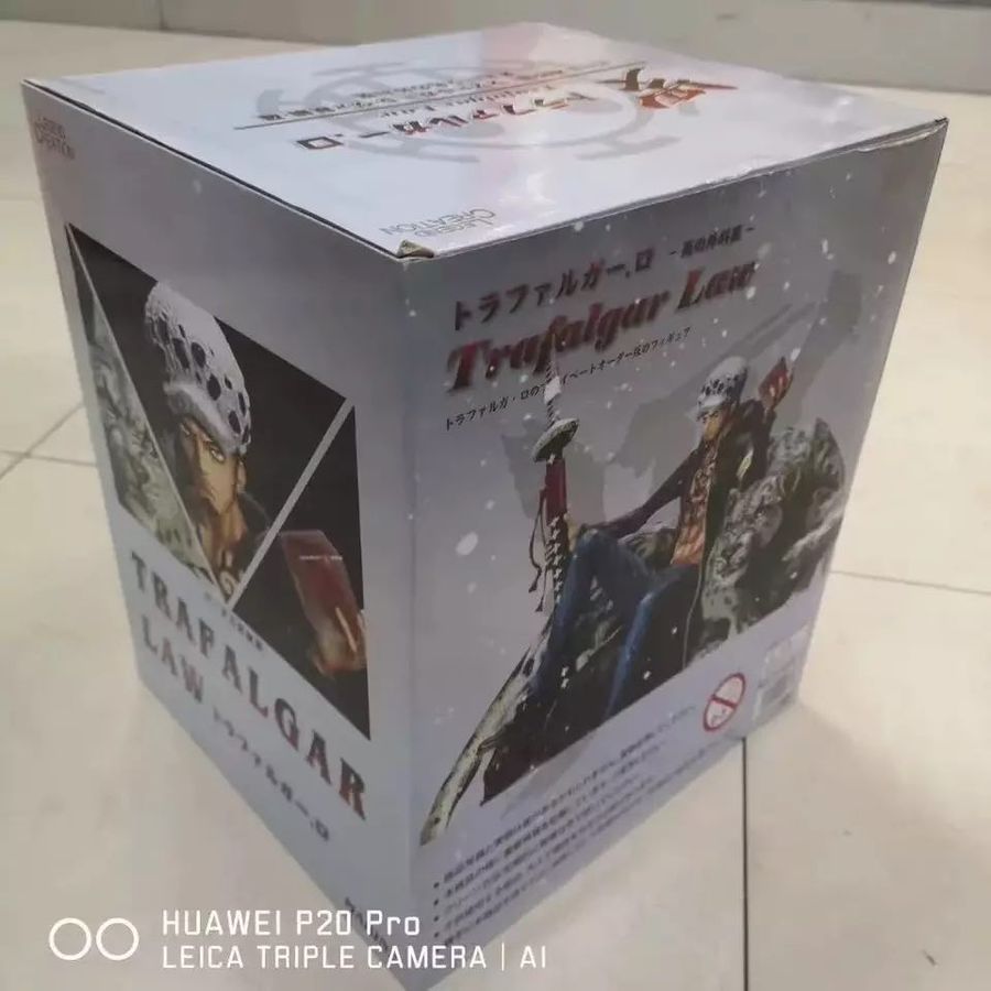 Аниме фигурка One Piece Ван пис Trafalgar Law, Трафальгар Ло и снежный барс, 30 см (OP 0051)