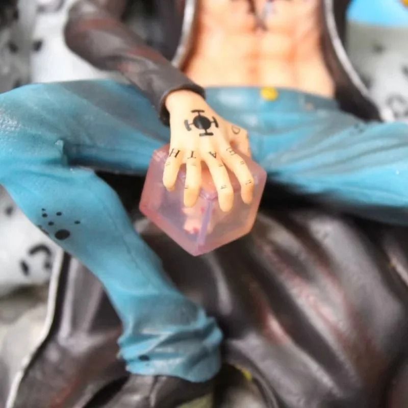 Аніме фігурка One Piece Ван пис Trafalgar Law, Трафальгар Ло і сніговий барс, 30 см (OP 0160)