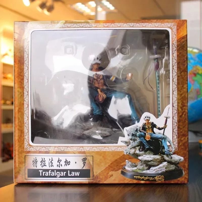 Аніме фігурка One Piece Ван пис Trafalgar Law, Трафальгар Ло і сніговий барс, 30 см (OP 0160)