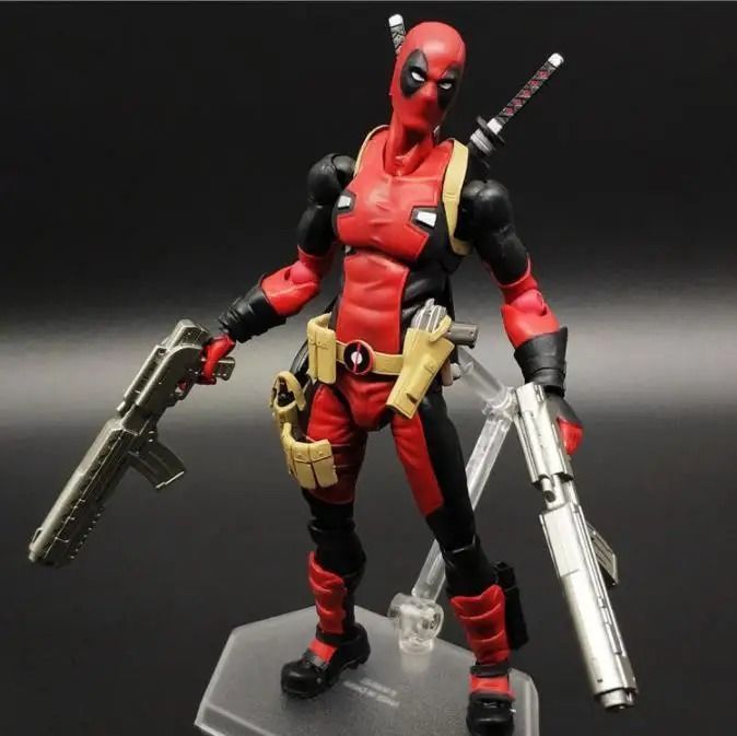 Фигурка Deadpool Марвел Дэдпул, подвижная на шарнирах, 16 см (DP 0006)