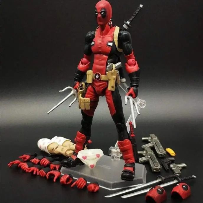 Фигурка Deadpool Марвел Дэдпул, подвижная на шарнирах, 16 см (DP 0006)