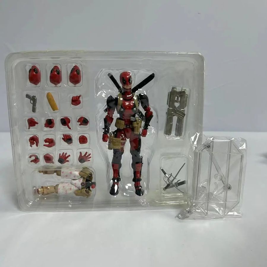 Фигурка Deadpool Марвел Дэдпул, подвижная на шарнирах, 16 см (DP 0006)