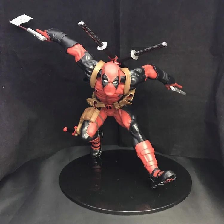 Фигурка Deadpool Marvel, Марвел Дэдпул, не подвижная 23 см (DP 0007)