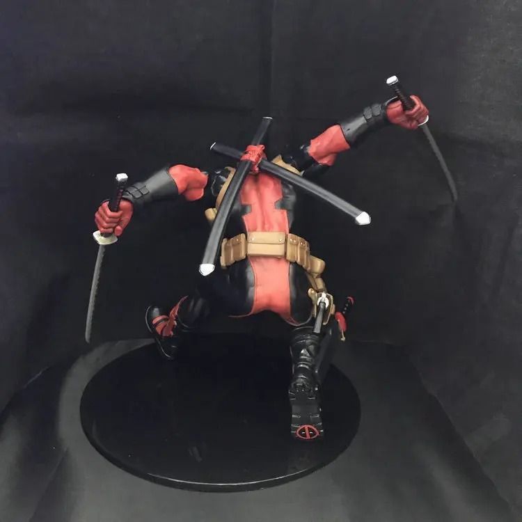 Фигурка Deadpool Marvel, Марвел Дэдпул, не подвижная 23 см (DP 0007)