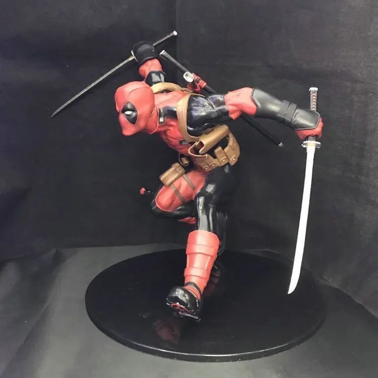 Фигурка Deadpool Marvel, Марвел Дэдпул, не подвижная 23 см (DP 0007)